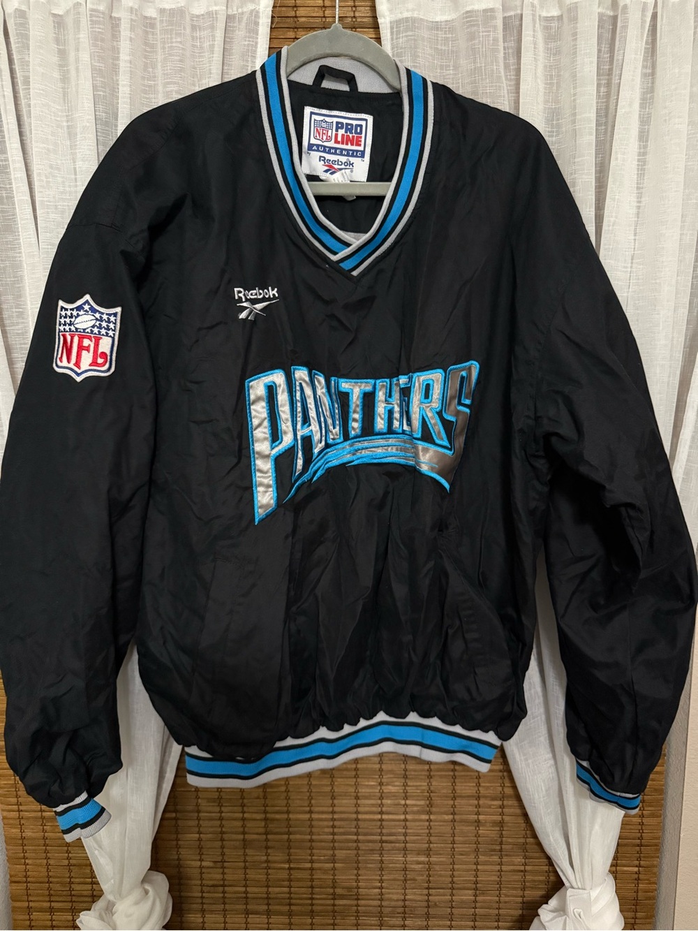 Reebok Black Panthers NFL Proline Vintage Windbreaker Size Large